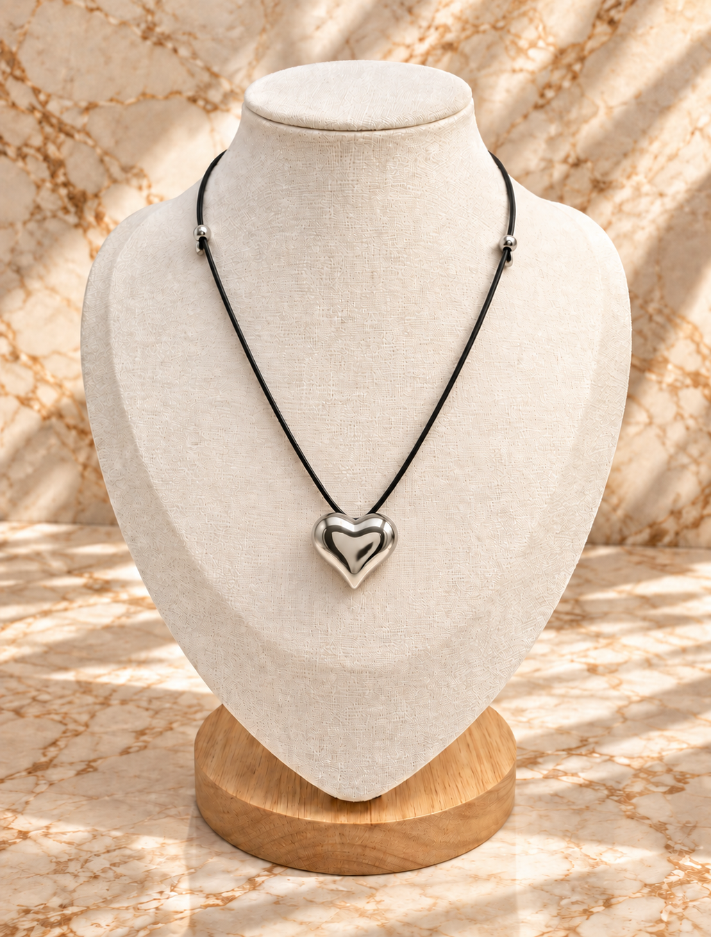 Collaret Amour (2 colors)